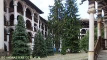 2012-09-21-08-40-49 MKD J